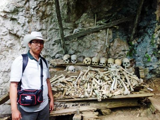 Penulis dan sebaran tengkorak dalam kawasan kete kesu