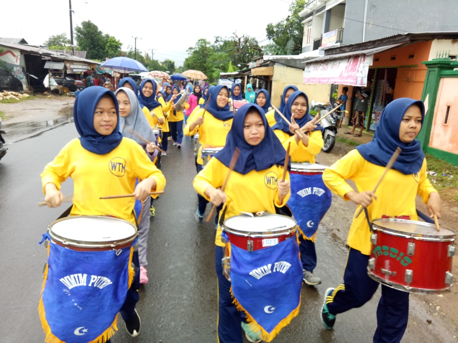 Drumband Putri IMMIM (foto: mfaridwm)
