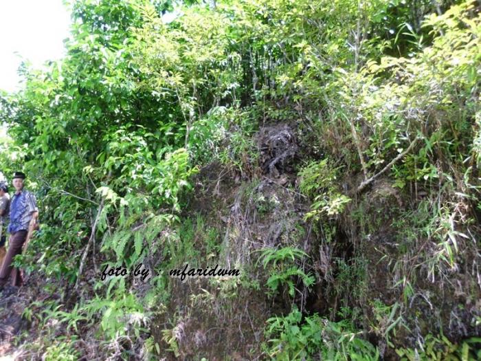 Batu Buleng (foto: mfaridwm) 