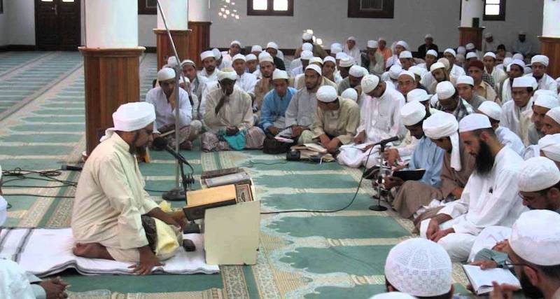Habib Umar bin Hafiz di Darul Musthafa, Tarim, Yaman (foto: aswaja/palontaraq)