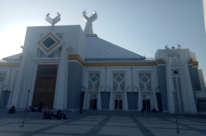 Masjid Agung Syekh Yusuf di Kabupaten Gowa, Sulsel. (foto: mfaridwm/palontaraq)