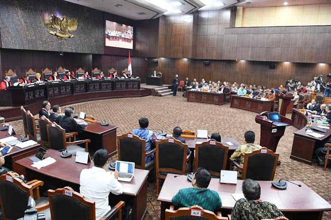 Sidang MK. (foto: ist/palontaraq)