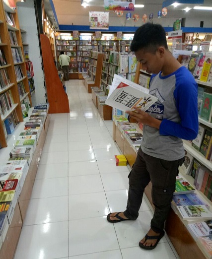 Beri ruang belajar untuk anak. (foto: mfaridwm/palontaraq)