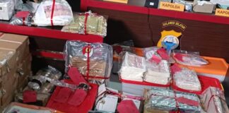 Barang Bukti Kasus Uang Palsu UIN Alauddin Bernilai Triliun Rupiah Barang Bukti Kasus Uang Palsu di UIN Alauddin Makassar. (foto: ist/*)